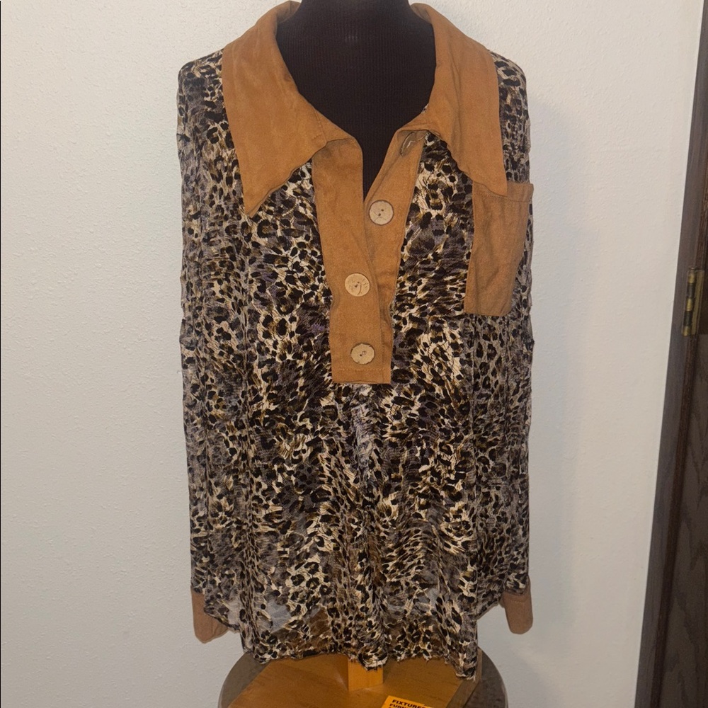 Blue Buttercup Animal Print Mesh Top size 2X